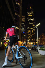 ECM's new road bike seatpost water drop taillight has ultra-long battery life, is waterproof, rechargeable, and has a variety of colors and light modes to choose from